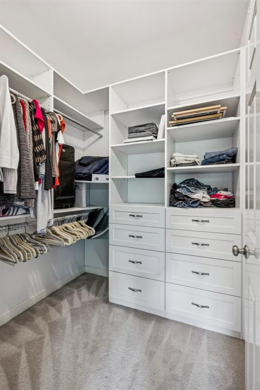 2730 Rangewood Drive NE