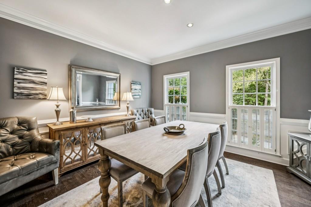 2730 Rangewood Drive NE