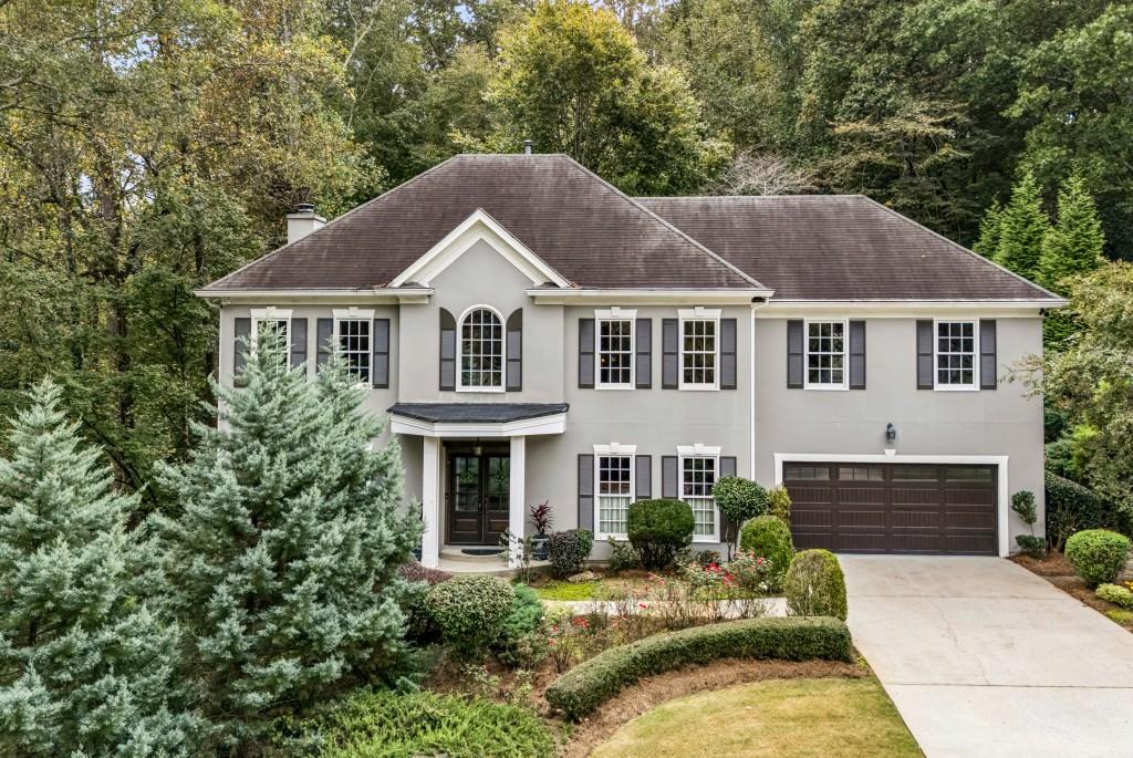 2730 Rangewood Drive NE