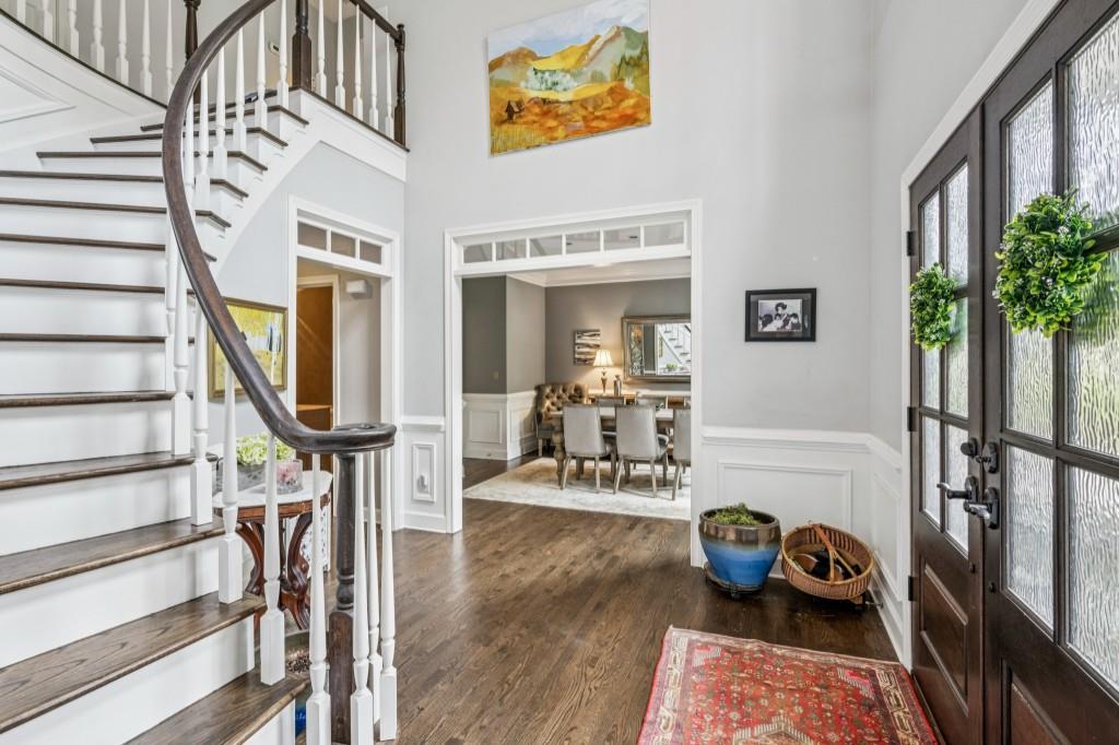 2730 Rangewood Drive NE