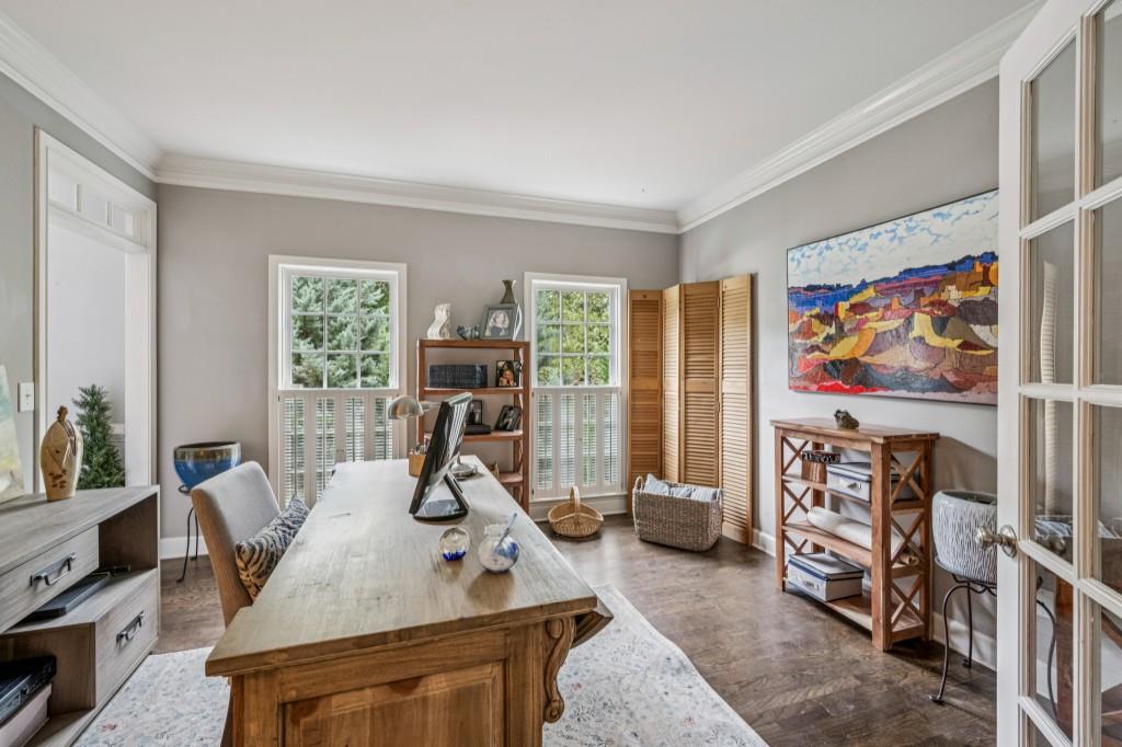 2730 Rangewood Drive NE