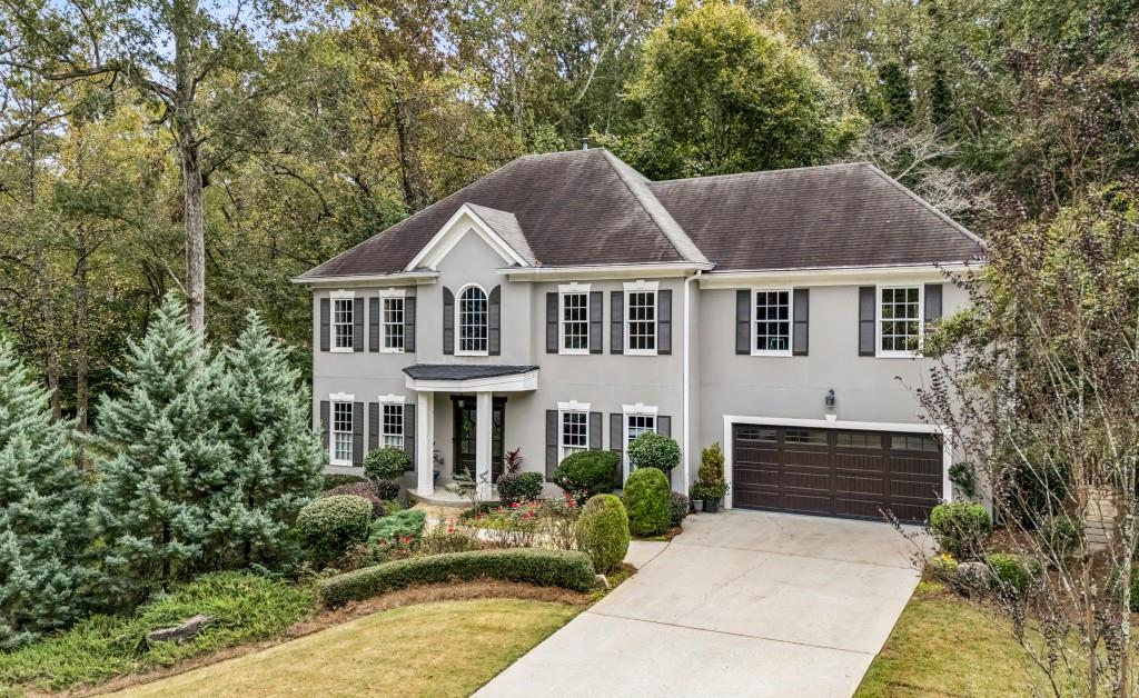 2730 Rangewood Drive NE