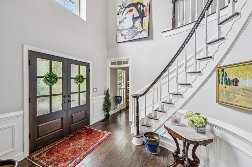 2730 Rangewood Drive NE