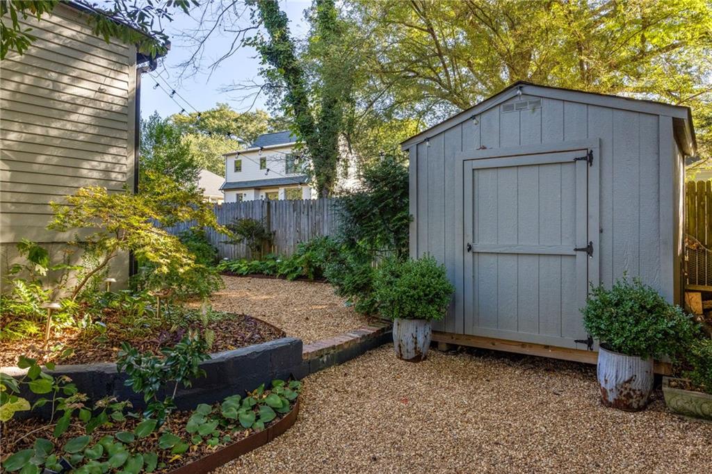 345 Clifford Avenue NE