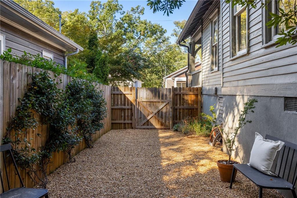 345 Clifford Avenue NE