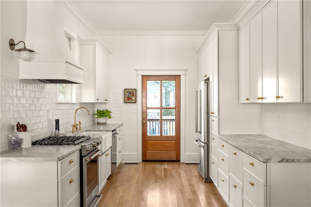 345 Clifford Avenue NE