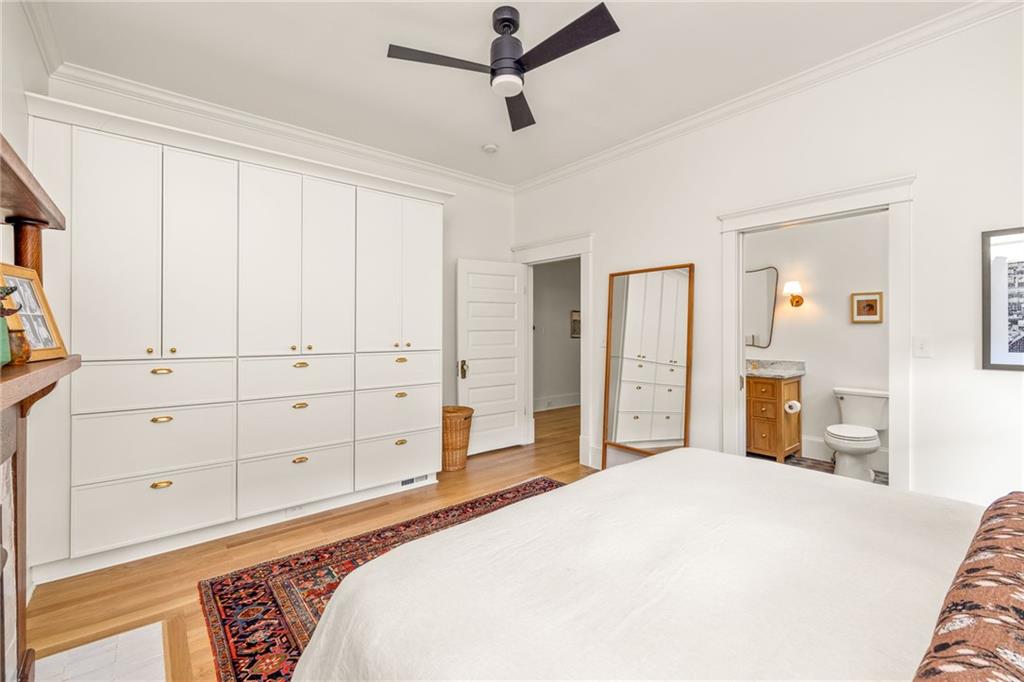 345 Clifford Avenue NE