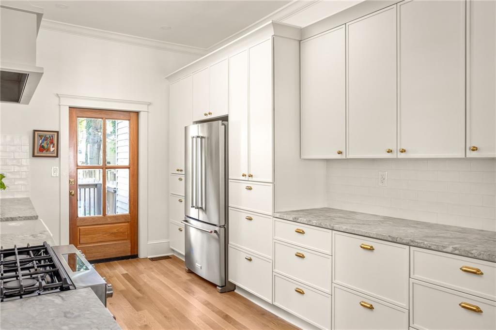 345 Clifford Avenue NE