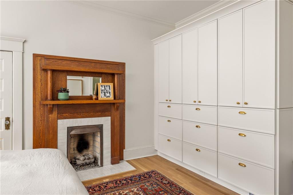 345 Clifford Avenue NE