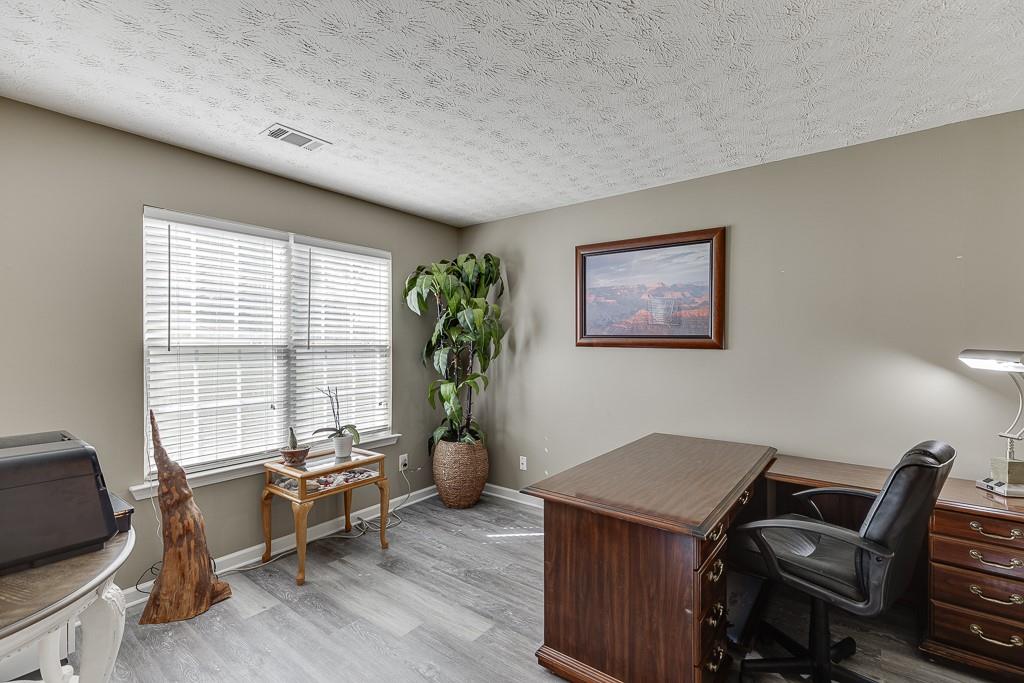 4693 Devencrest Lane