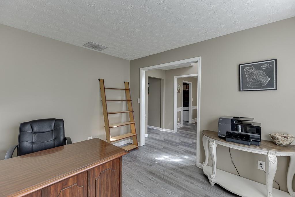 4693 Devencrest Lane