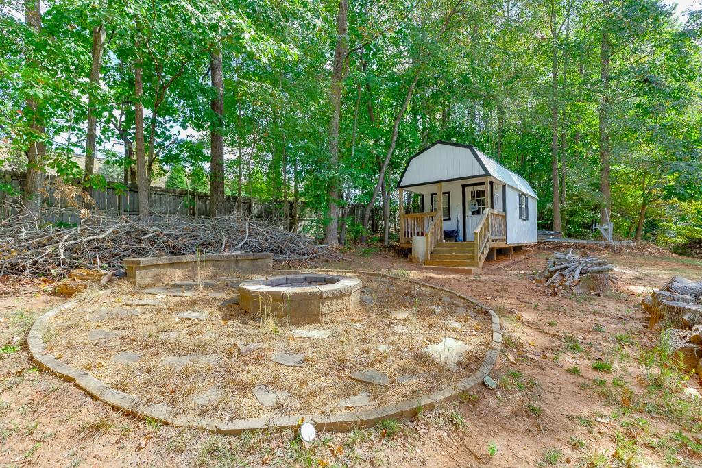 4693 Devencrest Lane