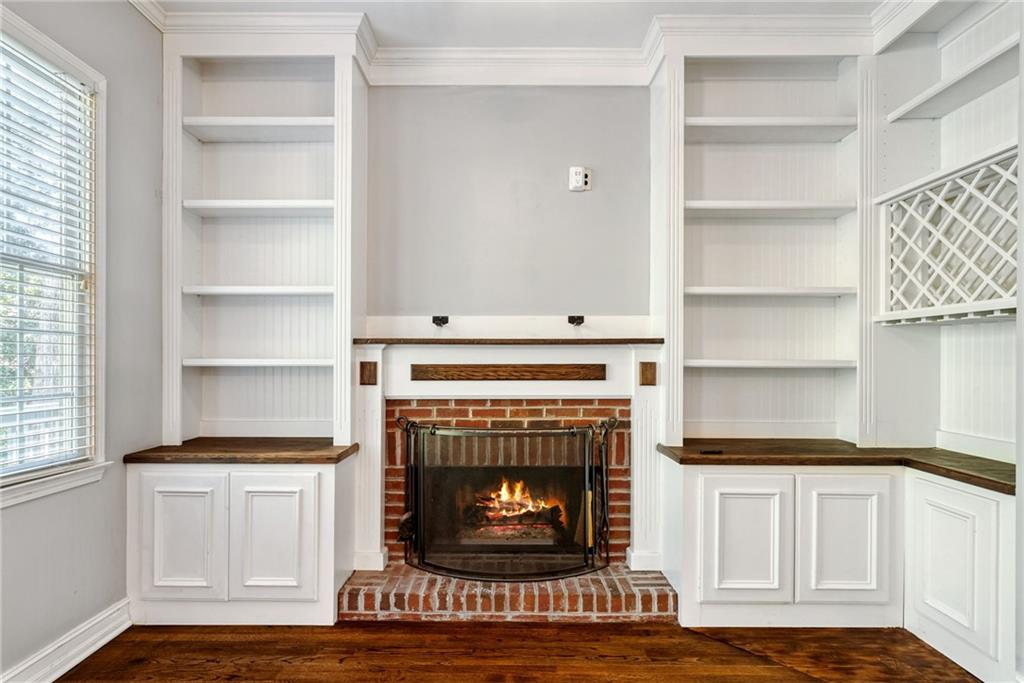 1362 Cartecay Drive NE