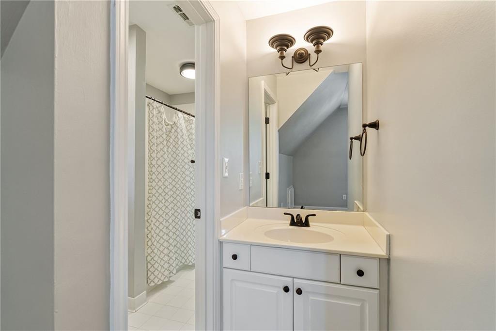 1362 Cartecay Drive NE