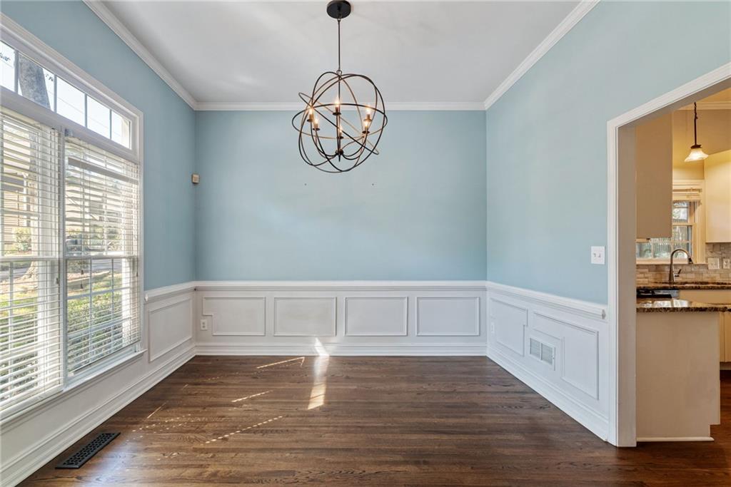 1362 Cartecay Drive NE