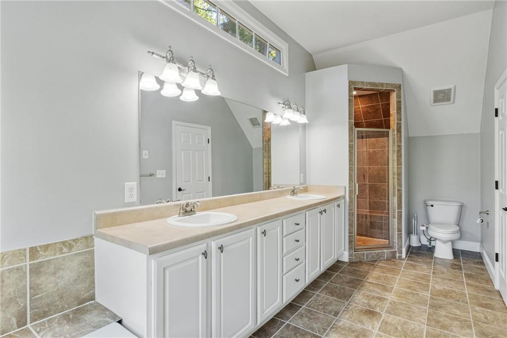 1362 Cartecay Drive NE