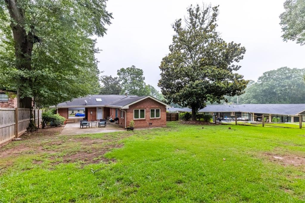 2171 EDGEMORE Drive SE