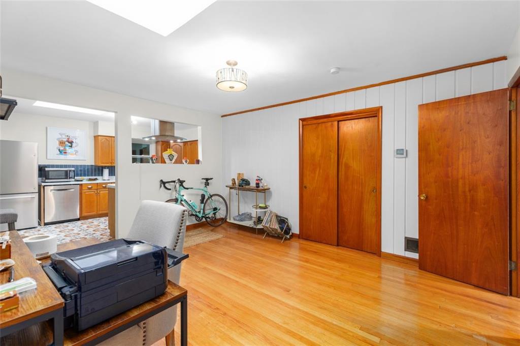 2171 EDGEMORE Drive SE