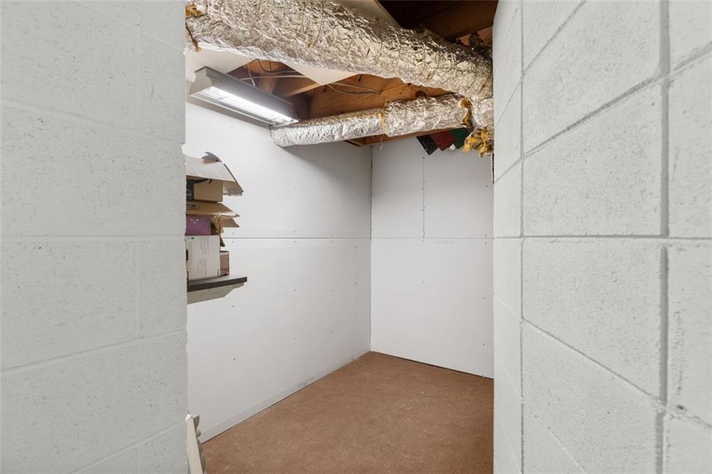 2171 EDGEMORE Drive SE