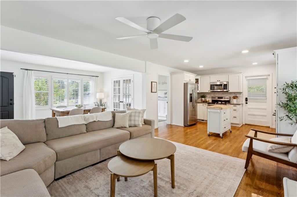 2995 Haverford Lane SE