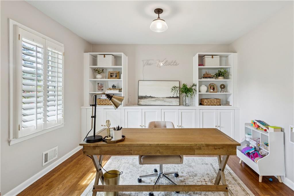 2995 Haverford Lane SE