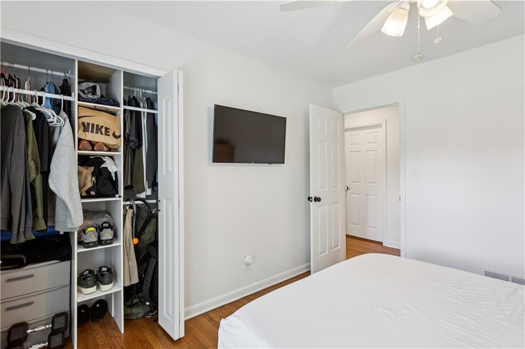 2995 Haverford Lane SE