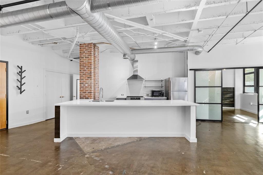 878 Peachtree Street NE Unit 302