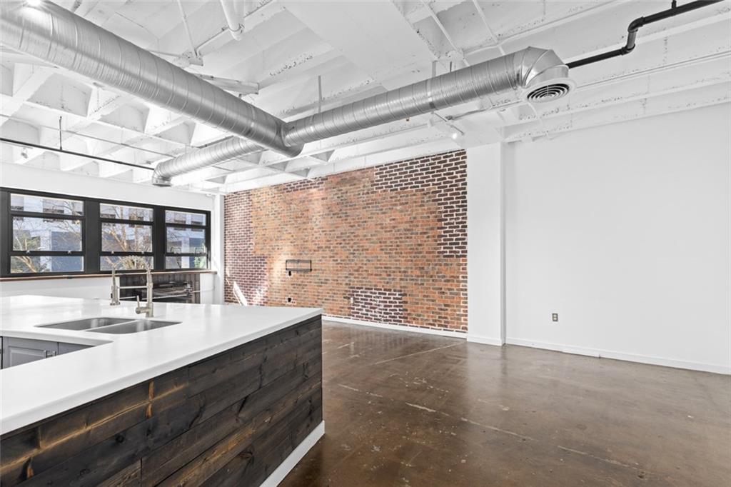 878 Peachtree Street NE Unit 302