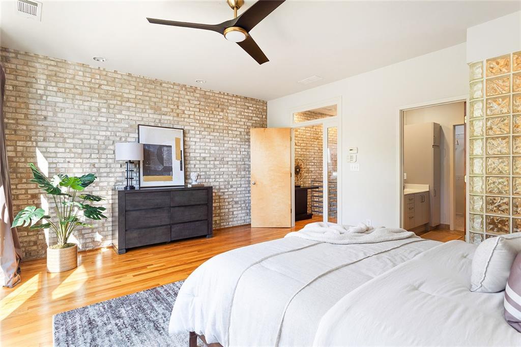 1333 Peachtree View NE