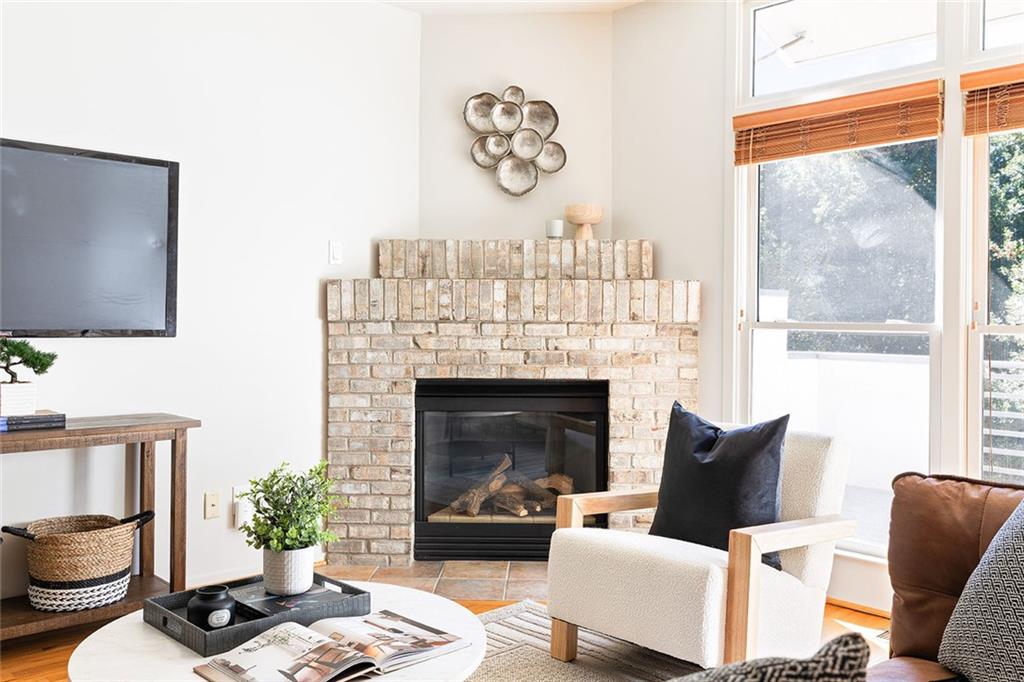 1333 Peachtree View NE