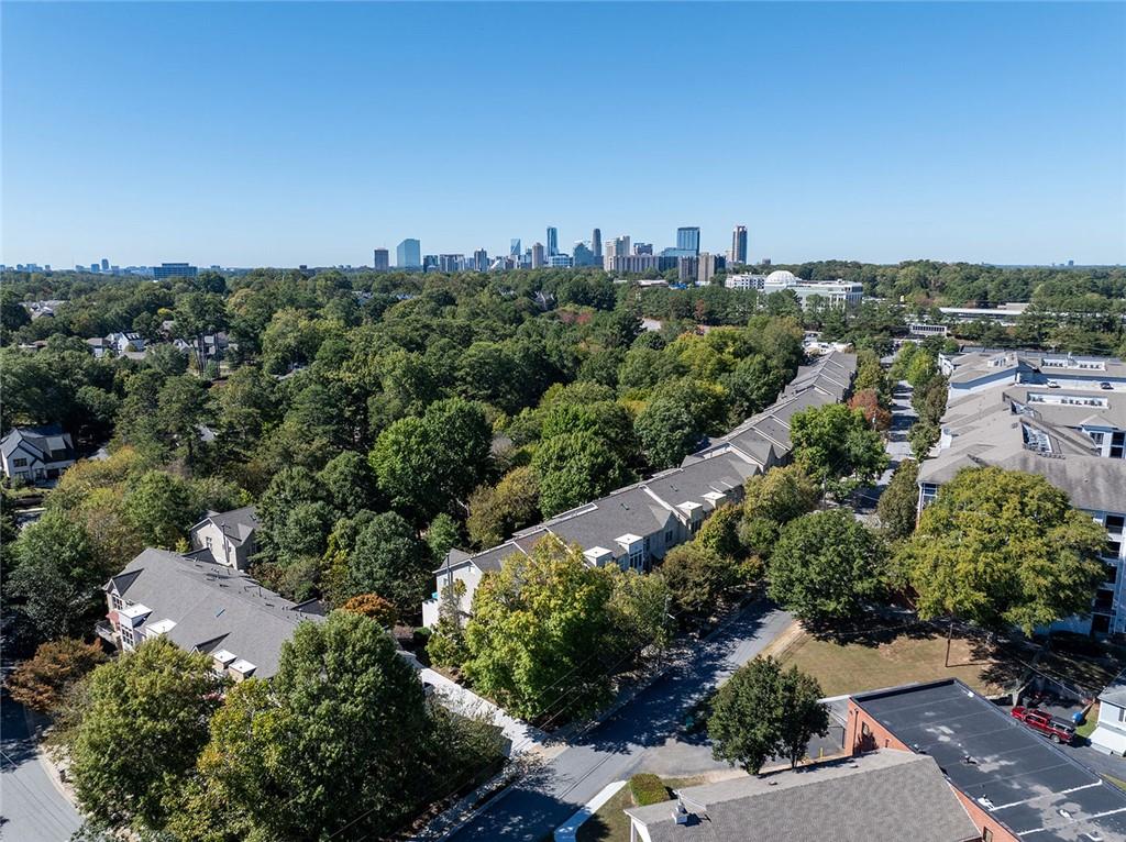 1333 Peachtree View NE