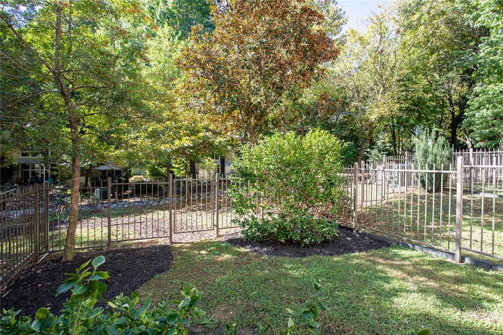 1333 Peachtree View NE