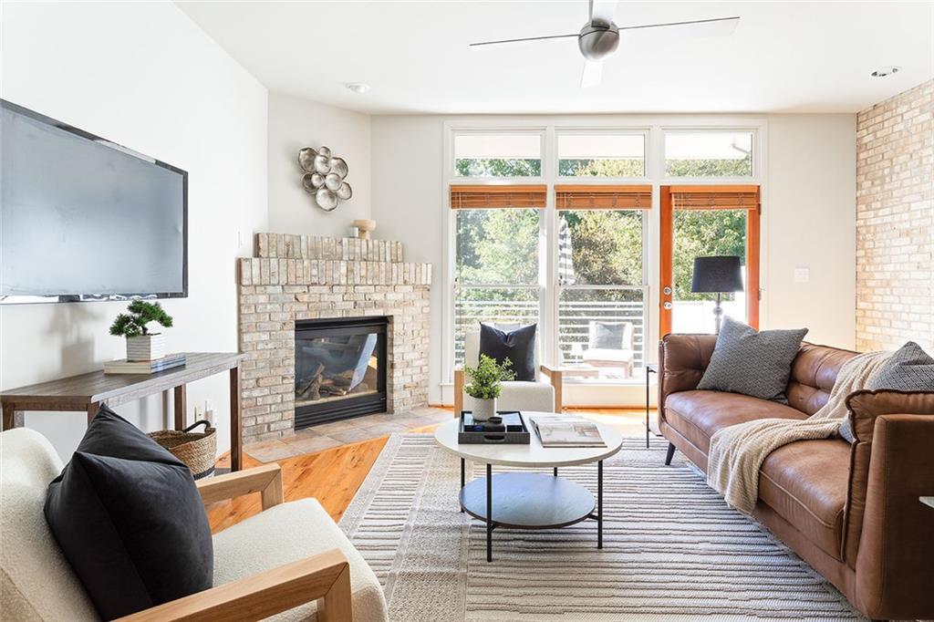 1333 Peachtree View NE