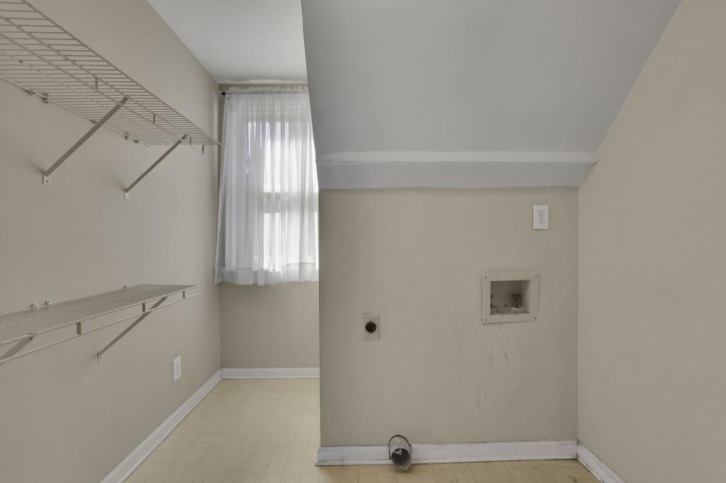 2359 Meadow Isle Lane