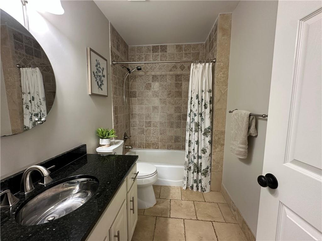 1157 Alexandria Court NE