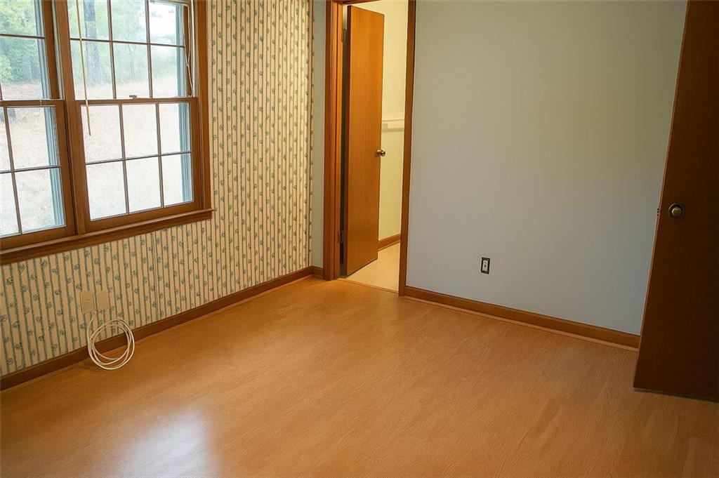 1598 CHERRY HILL Lane SW