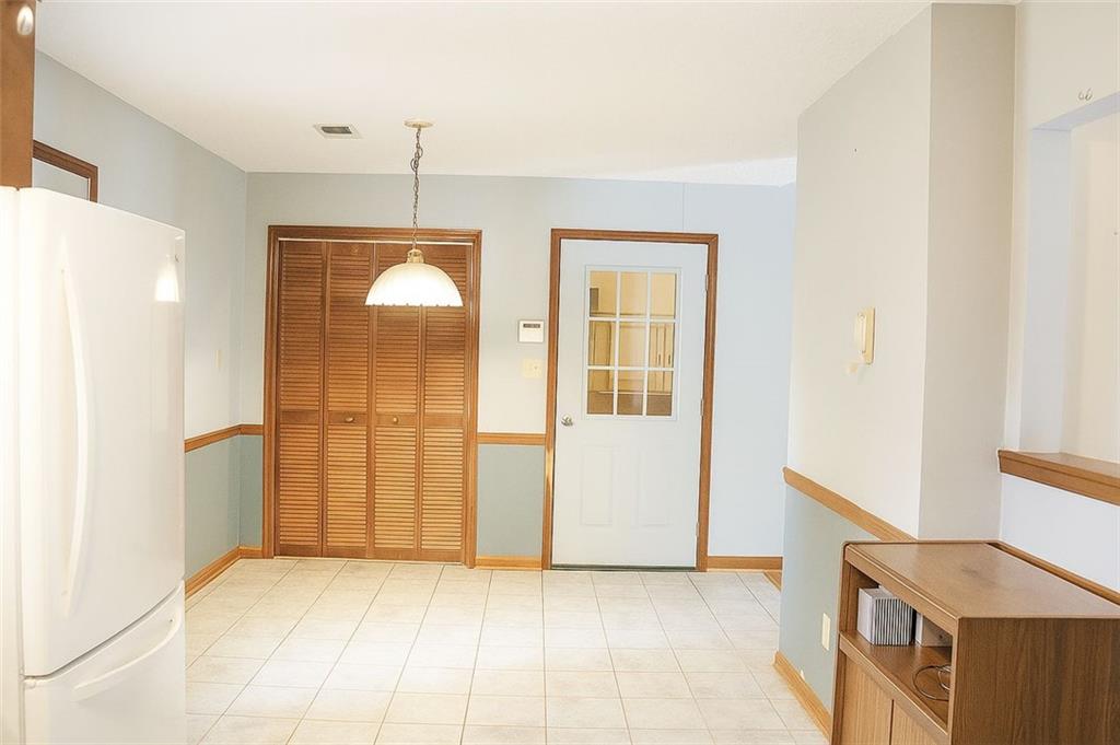 1598 CHERRY HILL Lane SW