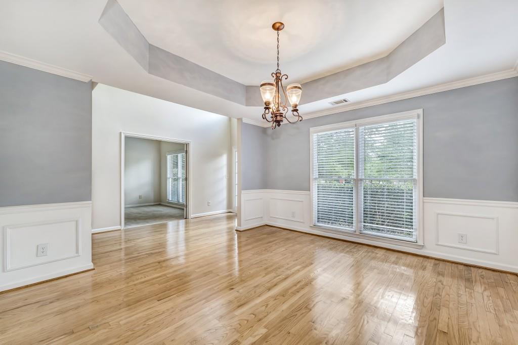 1250 Rosewood Drive