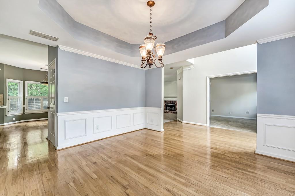 1250 Rosewood Drive