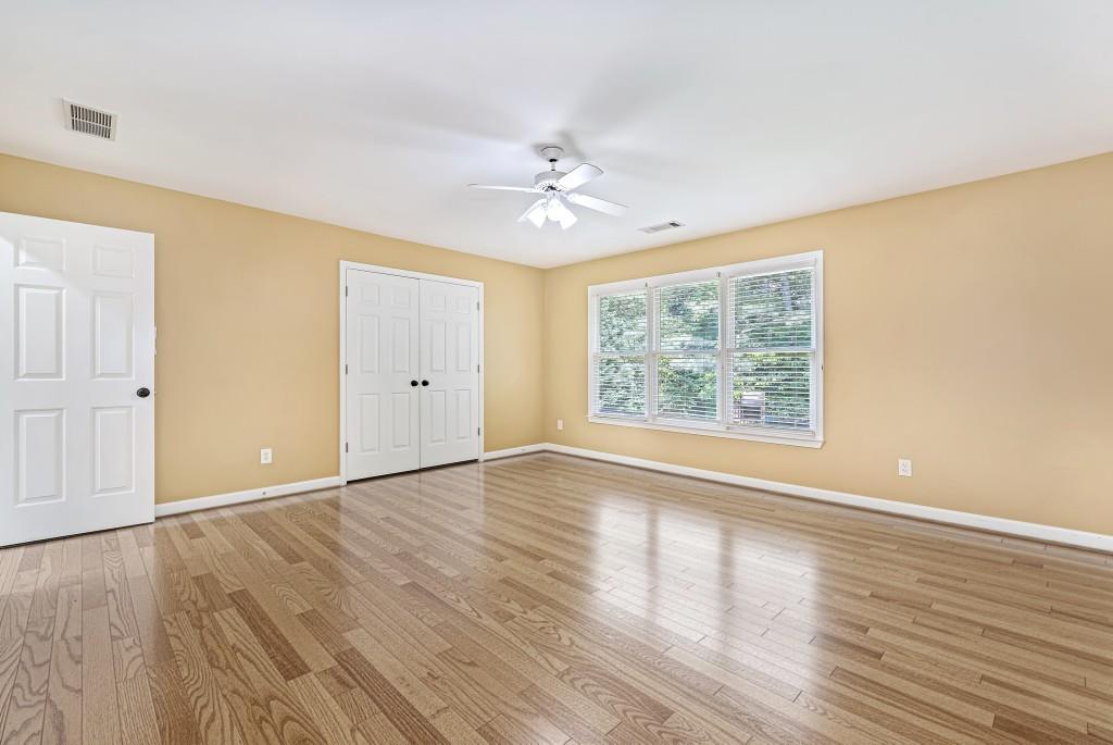 1250 Rosewood Drive