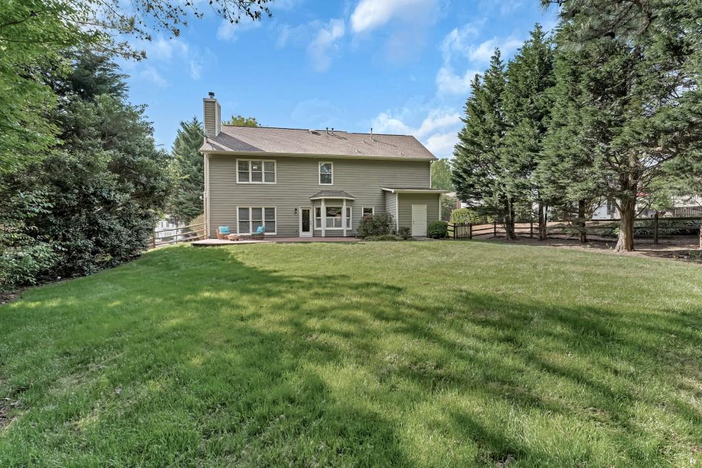 1250 Rosewood Drive