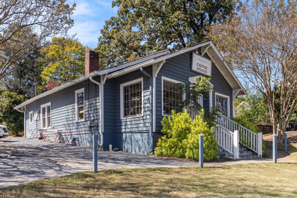 308 River Glen Drive