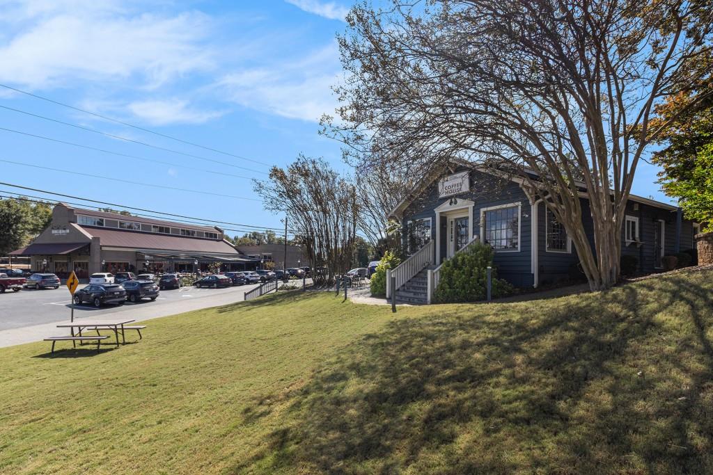 308 River Glen Drive