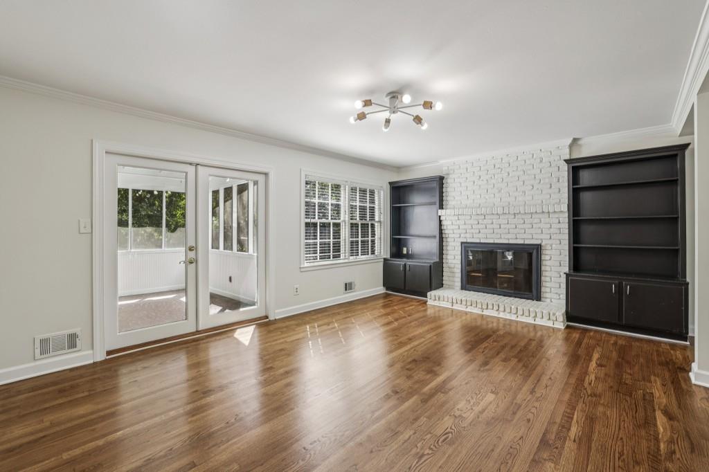 4082 McClatchey Circle NE