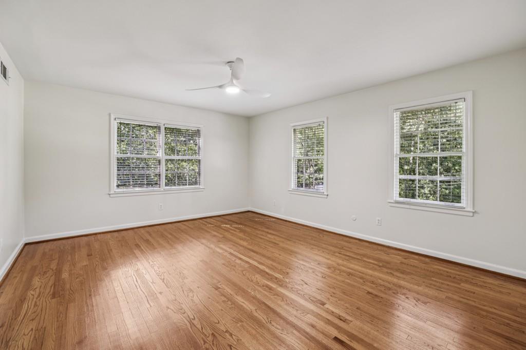 4082 McClatchey Circle NE