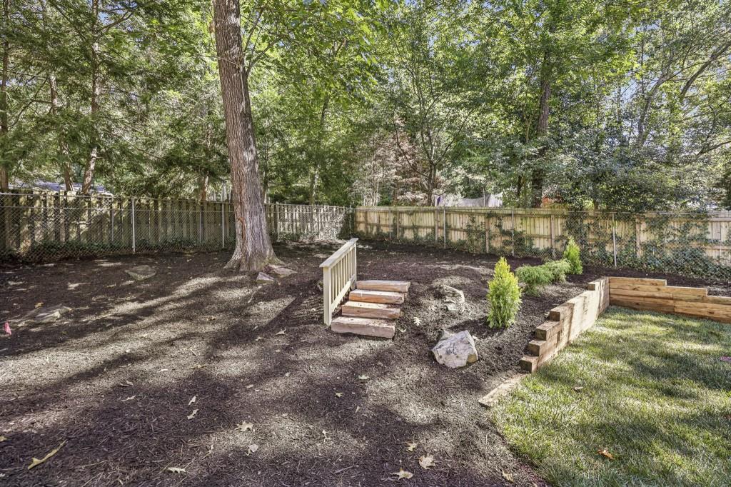 4082 McClatchey Circle NE