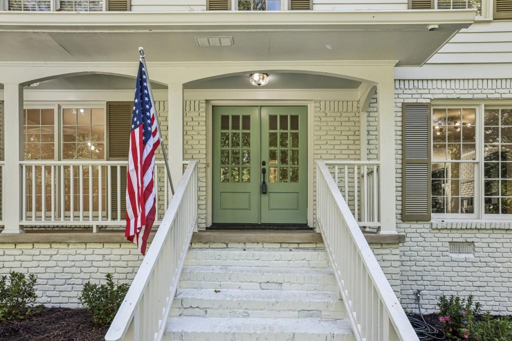 4082 McClatchey Circle NE