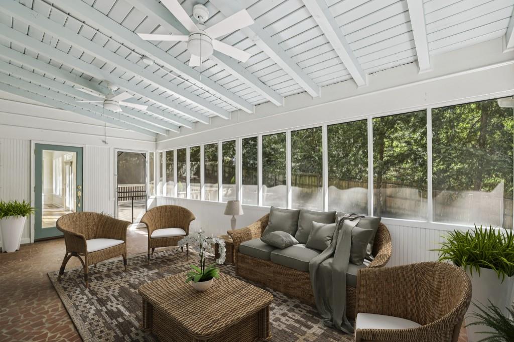 4082 McClatchey Circle NE