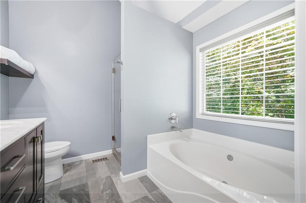 208 Park Forest Way NW