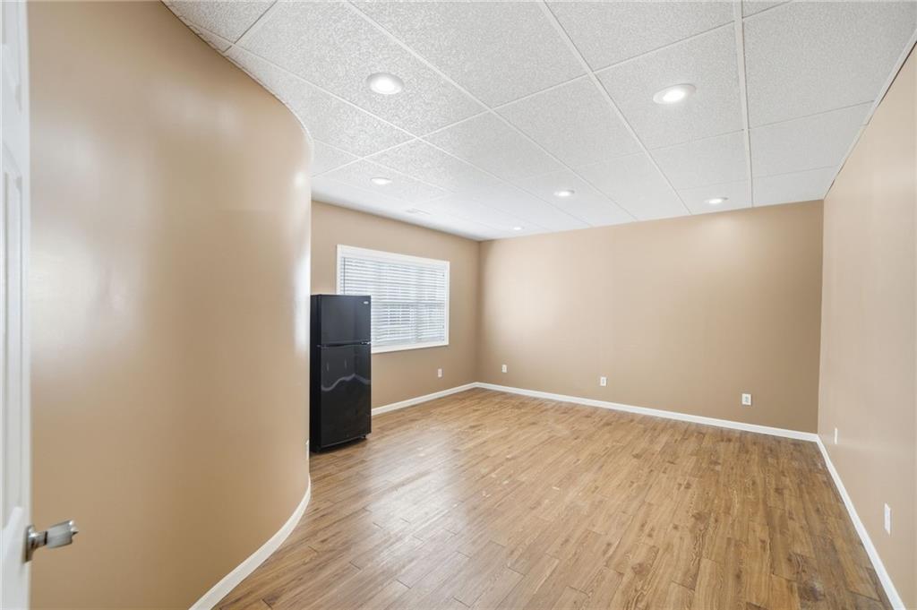 208 Park Forest Way NW